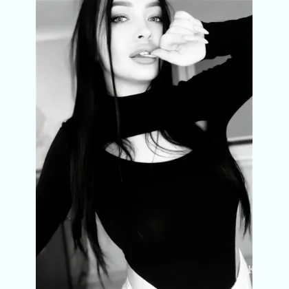 Позвони брюнетке с пышной грудью уже сегодня ФОТО РЕАЛ